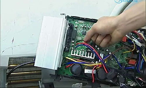 昭化美的空调电话是多少